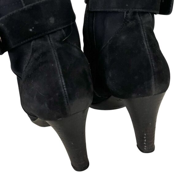 AQUATALIA Black Suede Ankle Boots Booties Stacked Heel Zippered Womens Size 8.5 - Picture 6 of 10